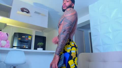 Snapshot of muscle_man19 chatting on January 31, 12:17 am Nick online show from January 31, 12:17 am