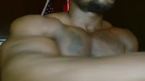 musclegod23 online show from July 16, 2:18 am