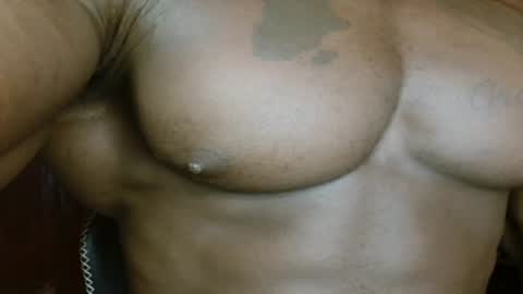 musclegod23 online show from July 3, 2:07 am
