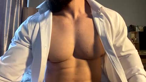 muscularjuggler online show from December 16, 4:41 am