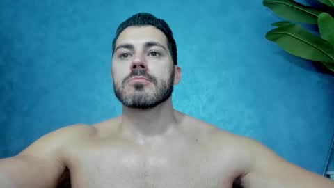 muscularmaster onlyfans online show from November 15, 10:34 pm