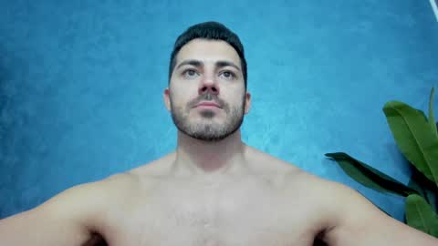 Snapshot of muscularmaster chatting on January 30, 10:19 am muscularmaster onlyfans online show from January 30, 10:19 am