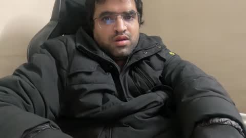 muttley0911 online show from December 20, 10:43 pm