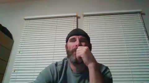 Snapshot of my_little_vienna_sausage chatting on October 15, 12:29 am vienna online show from October 15, 12:29 am