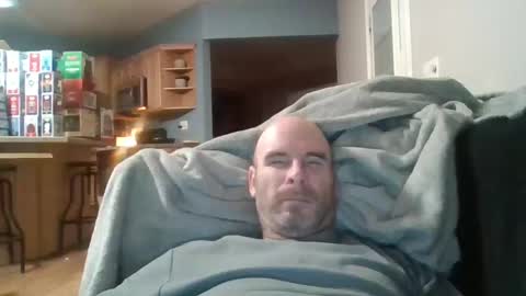 Snapshot of my_little_vienna_sausage chatting on December 28, 11:19 am vienna online show from December 28, 11:19 am