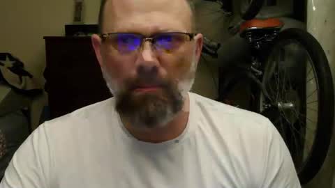 Snapshot of mysecretaccount0311 chatting on February 4, 4:05 am Tony online show from February 4, 4:05 am