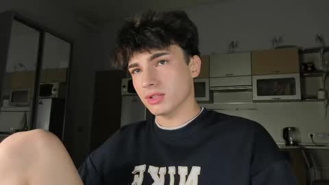 Evan Brown online show from October 10, 5:29 pm