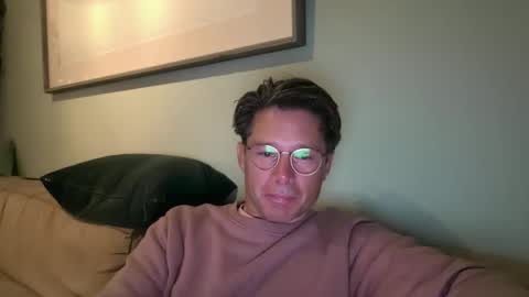 nacra5425 online show from September 16, 10:21 pm