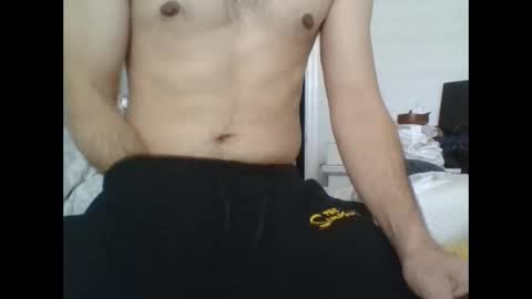Snapshot of nakedandfree978 chatting on February 19, 8:31 pm nakedandfree978 online show from February 19, 8:31 pm