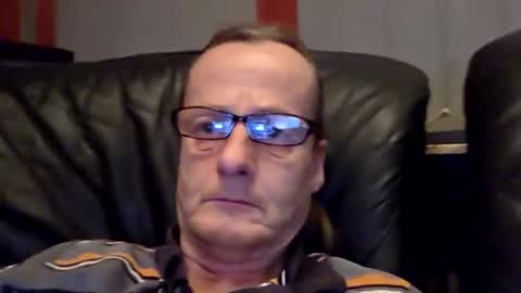 namorreyeb online show from February 24, 11:38 pm