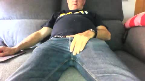 nano22968832 online show from January 7, 1:10 pm