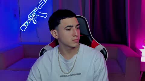 sebastian online show from April 1, 6:59 am