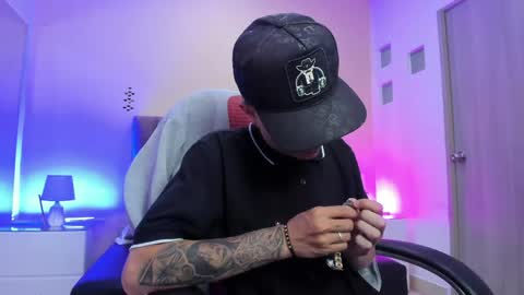 Nascary Fox online show from April 19, 1:10 pm