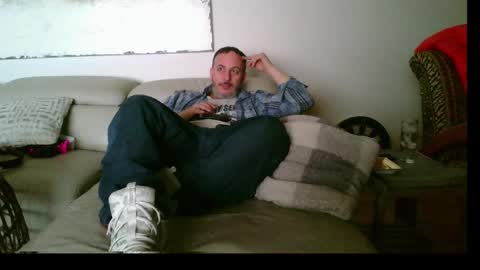 nassobout online show from February 28, 10:20 am