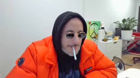 nassobout online show from January 17, 2:39 pm