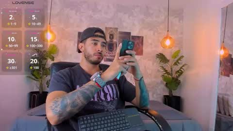 Nate Franco online show from December 23, 4:32 am