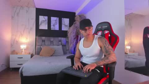 nathan_gross online show from February 5, 2:40 am