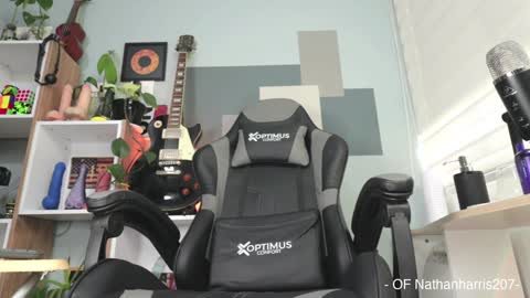 Nathan Harris online show from January 31, 10:31 pm