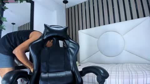 natzuki_ online show from February 17, 12:04 pm