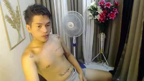 naughty_angelo online show from April 18, 5:36 pm