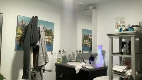 naughtycanadian69 online show from November 30, 8:16 am