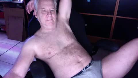 naughtydaddyla online show from January 4, 2:25 am