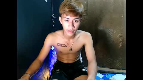 Loy online show from September 28, 3:10 pm