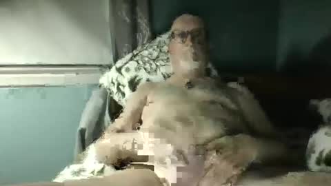 navyman1962 online show from January 2, 2:43 am