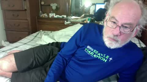 nedddludd online show from September 15, 12:02 am