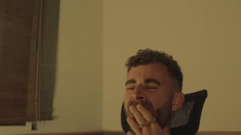 G as the point online show from April 13, 9:48 pm