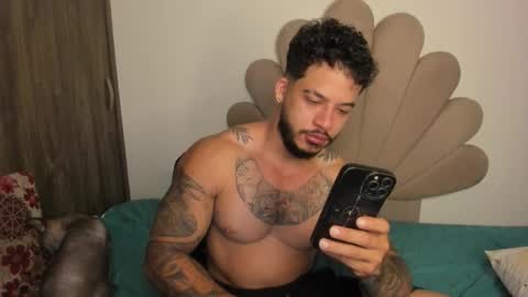 Nei turn green online show from October 29, 10:07 am