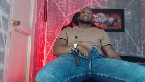 negritomeloso_k18 online show from October 20, 12:20 pm