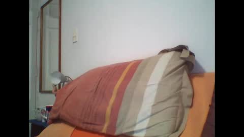 Snapshot of negritoo_2503 chatting on September 23, 10:03 am negritoo_2503 online show from September 23, 10:03 am
