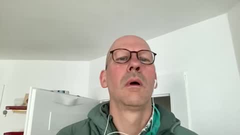 neptunofatlantis online show from April 21, 8:09 am