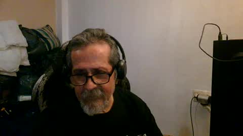 neron401 online show from April 15, 2:44 am