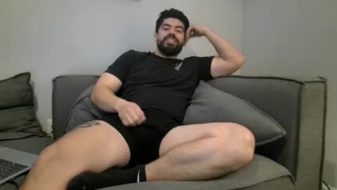 Your next door neighbor online show from January 16, 7:16 pm