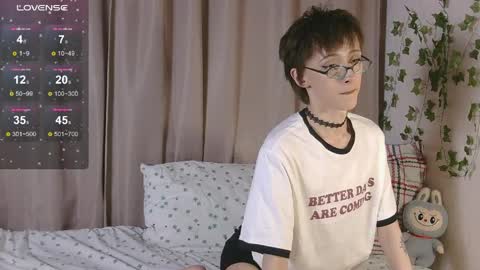 NextVibe1 online show from April 6, 5:14 pm