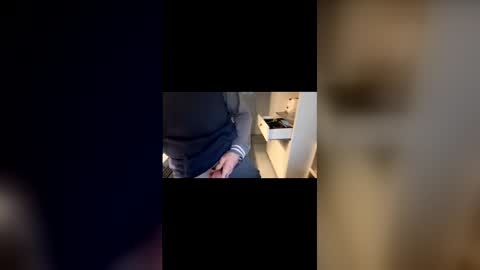 nghtyteacher online show from December 14, 7:48 am