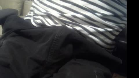 niceeggs0815 online show from October 13, 7:42 pm