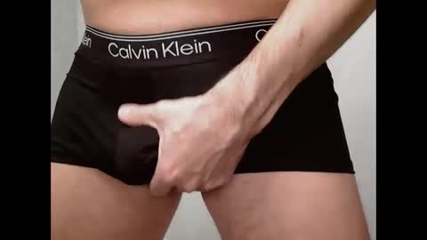 nicegirthcock online show from May 15, 5:48 am