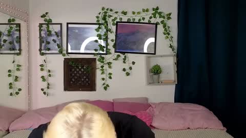 Nick online show from January 31, 10:31 am