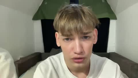 Nick online show from December 14, 8:13 am