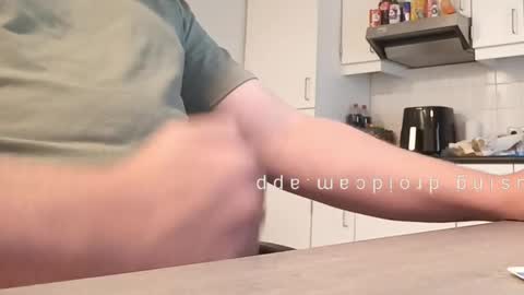 nick_x_b online show from April 18, 8:05 am