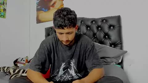 nicky online show from November 19, 9:25 pm