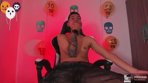 Nicky  online show from October 31, 3:15 pm