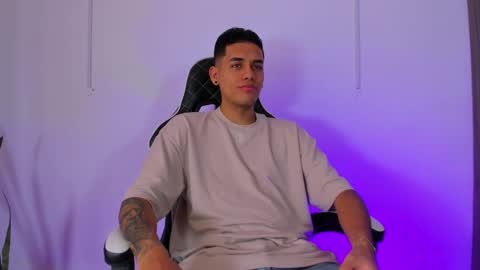 Nicky  online show from September 19, 2:17 pm