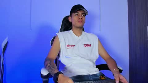 Nicky  online show from October 12, 12:21 pm