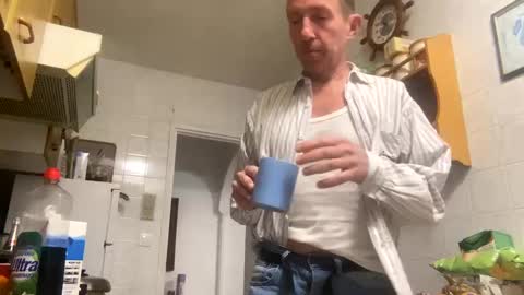 Snapshot of nico181969 chatting on February 15, 9:39 pm Nico online show from February 15, 9:39 pm