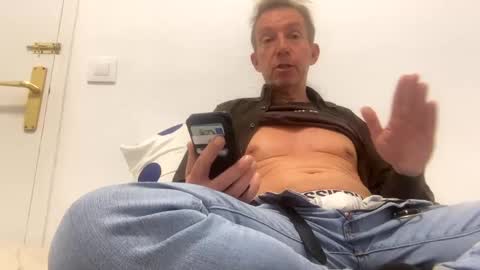 Snapshot of nico181969 chatting on March 5, 1:52 am Nico online show from March 5, 1:52 am