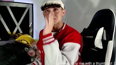 nico online show from December 13, 4:22 am